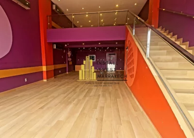Local commercial aménagé idéal restauration. Zone chalandise très passante proches écoles francaises – 6000€ mensuel